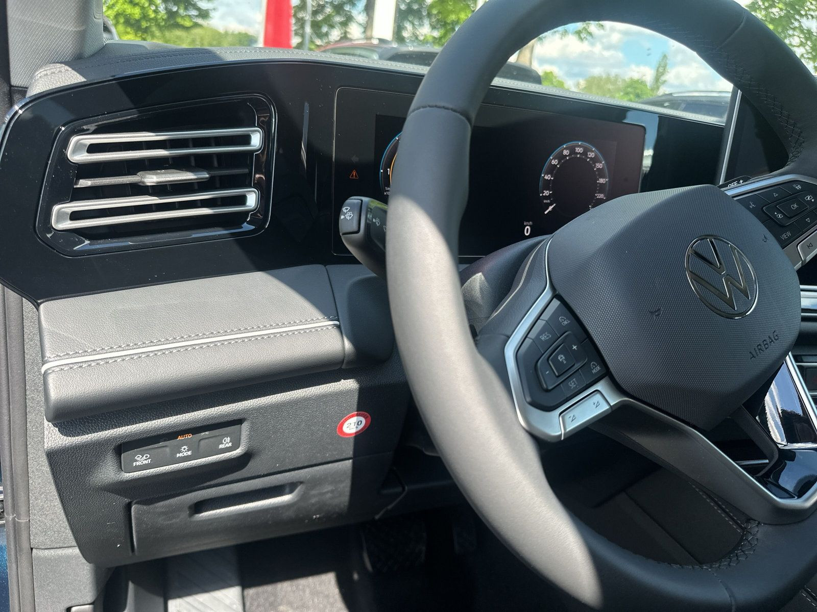 Tiguan Elegance 2,0 l TDI SCR 110 kW (15 0 PS) 7-Gang-Doppelkupplungsgetriebe DSG