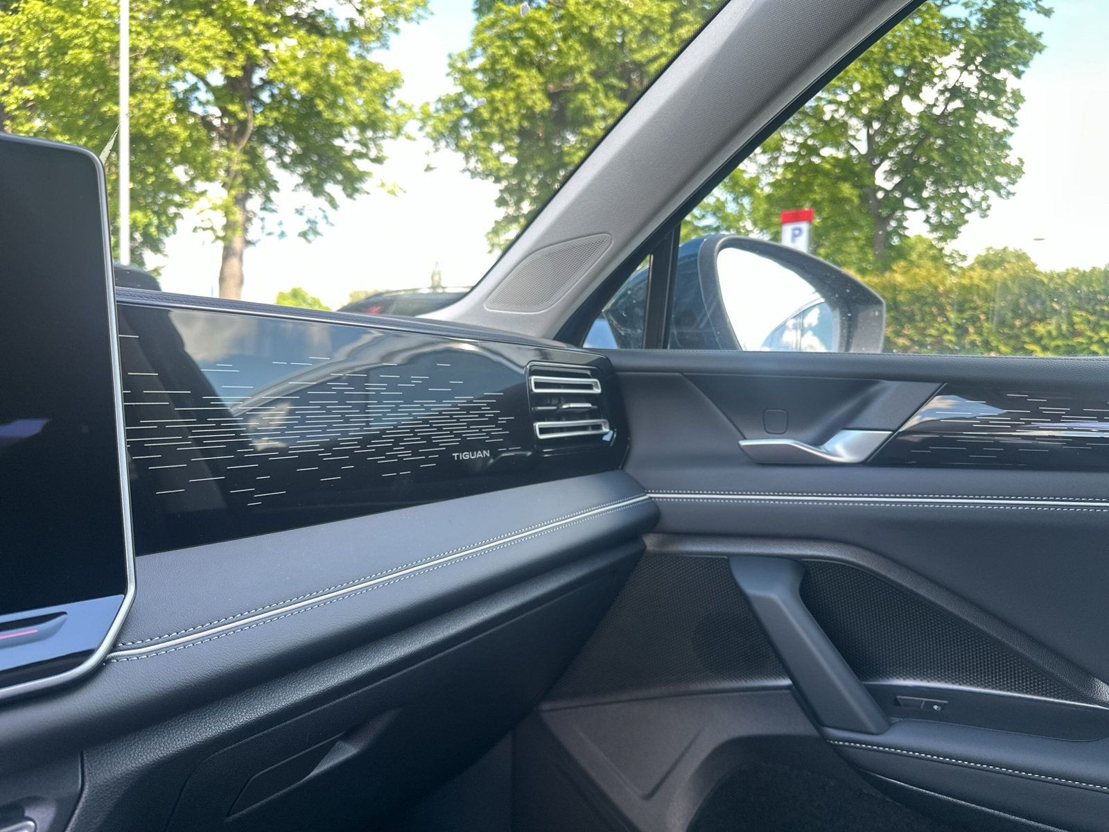 Tiguan Elegance 2,0 l TDI SCR 110 kW (15 0 PS) 7-Gang-Doppelkupplungsgetriebe DSG