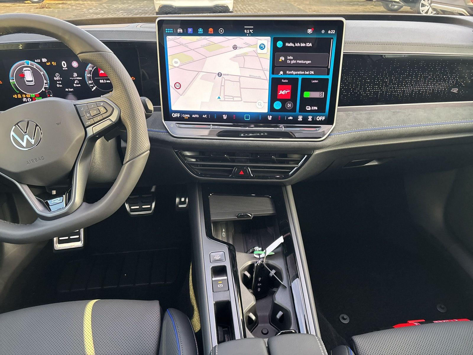 Passat R-Line 1,5 l eHybrid 130 kW *UVP:83.890 ¤