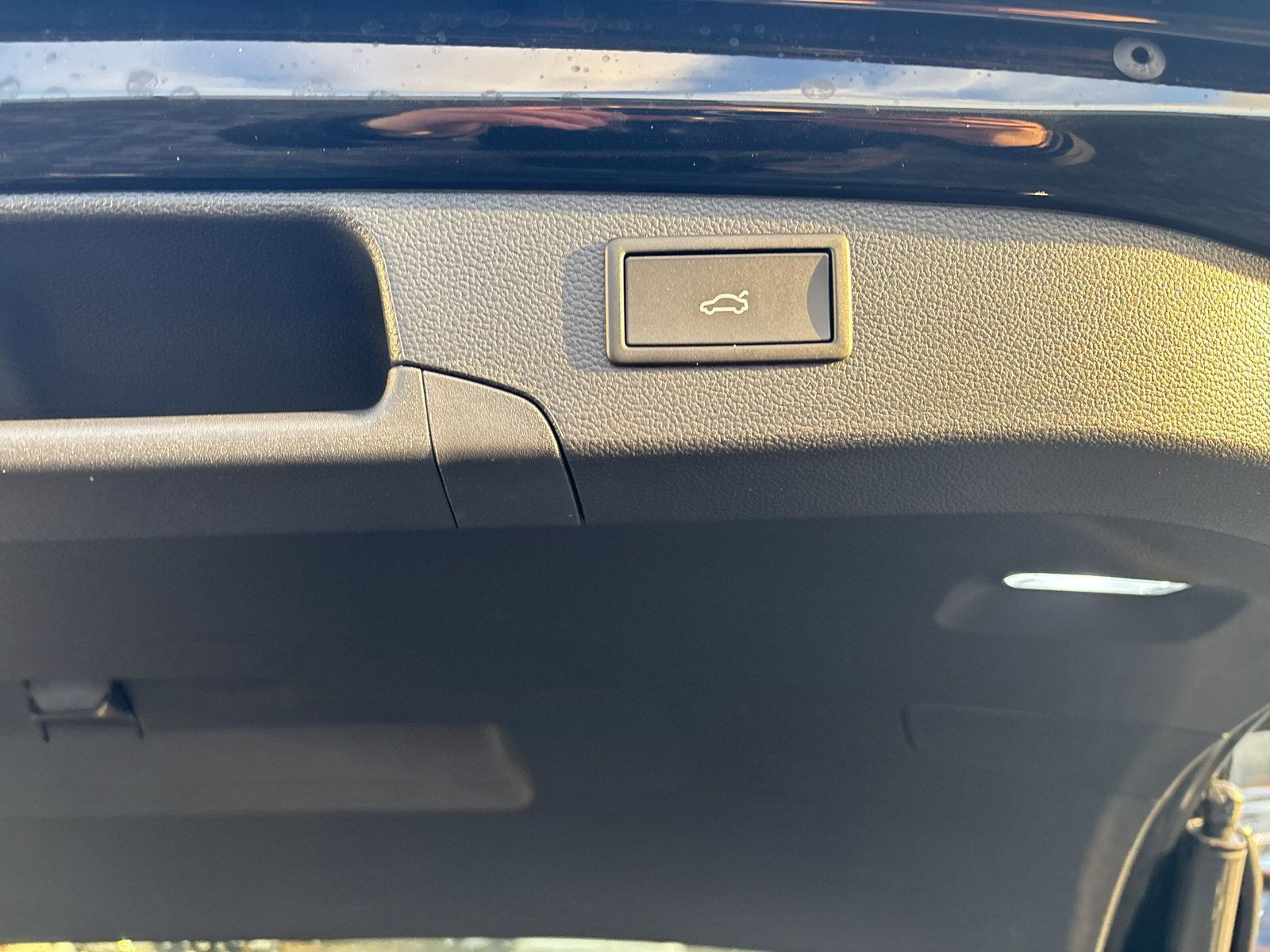 Passat R-Line 1,5 l eHybrid 130 kW *UVP:83.890 ¤