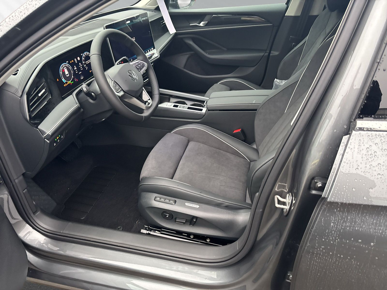 Passat Business 1,5 l eTSI 110 kW * UVP:58.665 ¤