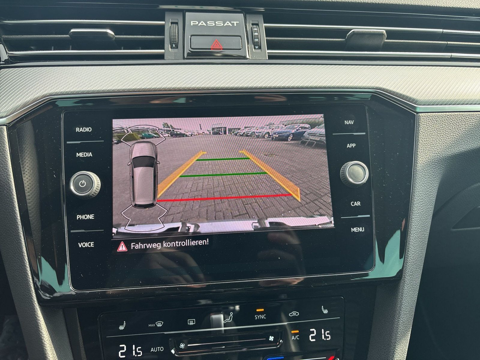 Passat Variant Business 1,5l eTSi 150PS*NEU MOD.