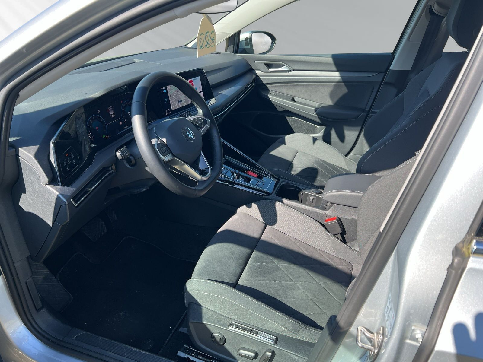 Golf VIII 1.5 eTSI Goal AHKklap+LEDmatr+RFK+WiRä