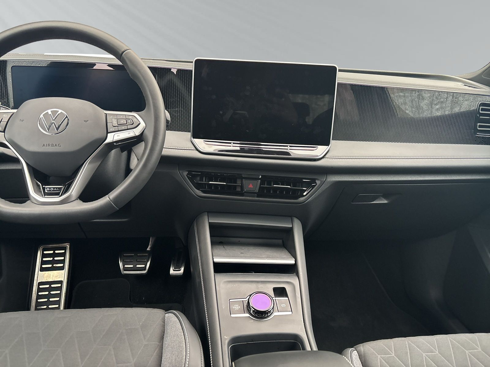 Tiguan 1.5 eTSI Goal*AHK+WiRä+IQLight+Pano+WiPa*