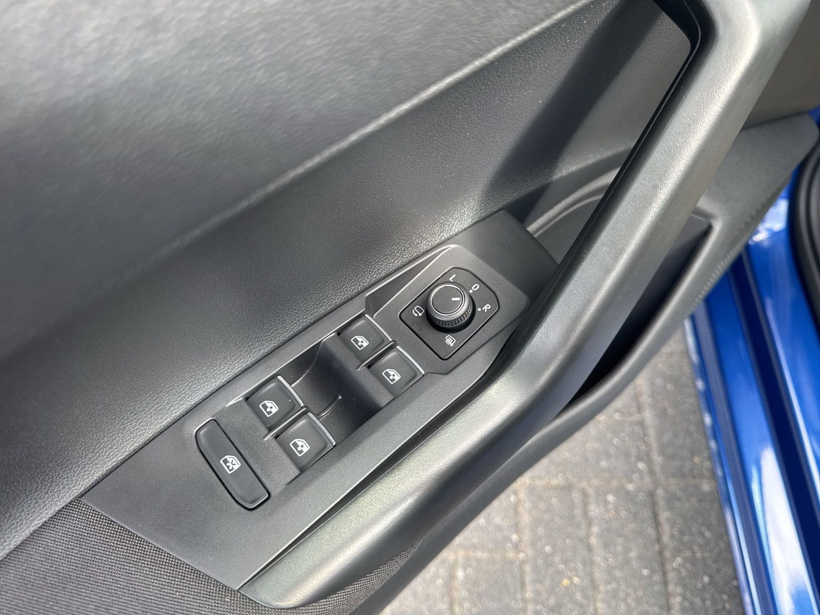 Polo Style 1,0 l TSI 95 PS Sportfahrw.+Navi+DSG+