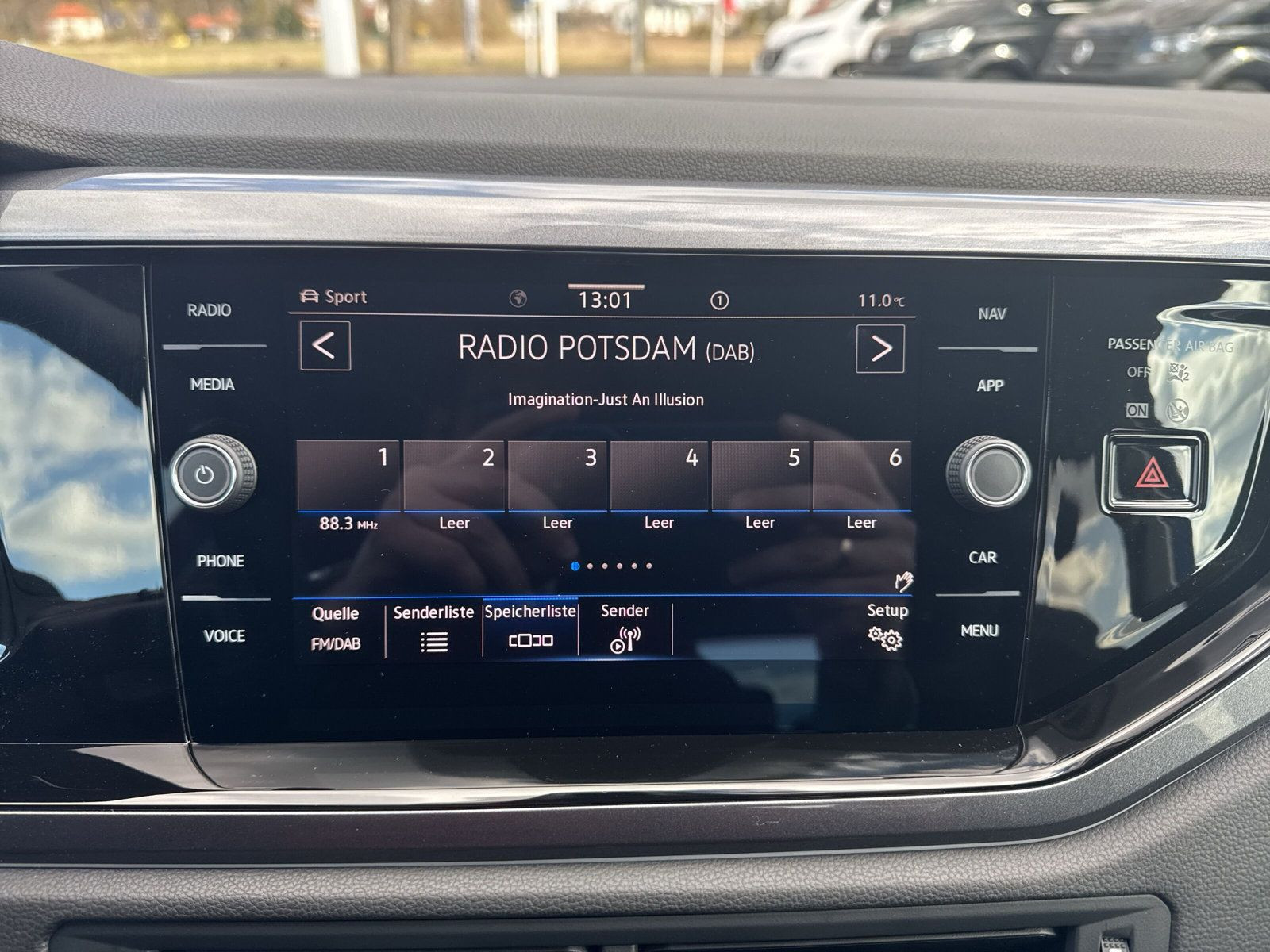 Polo Style 1,0 l TSI 95 PS Sportfahrw.+Navi+DSG+