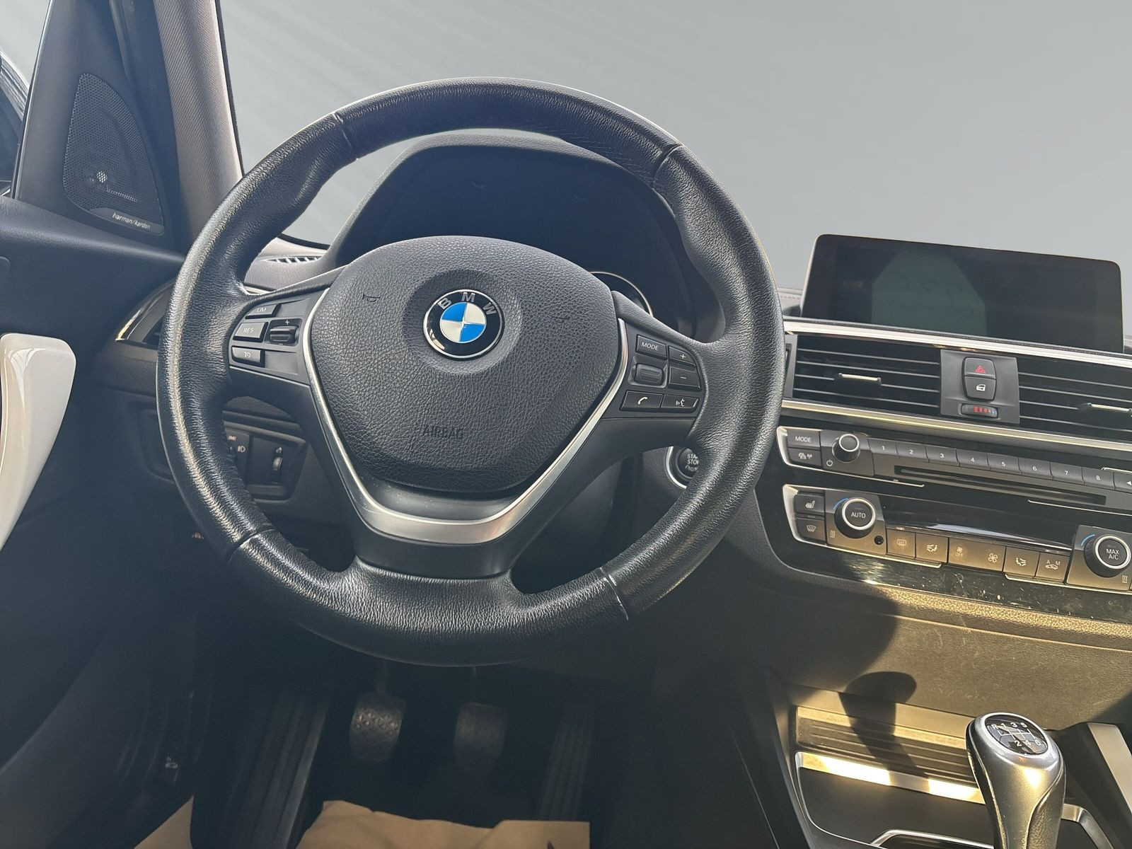 118 1er - 118d Urban Line