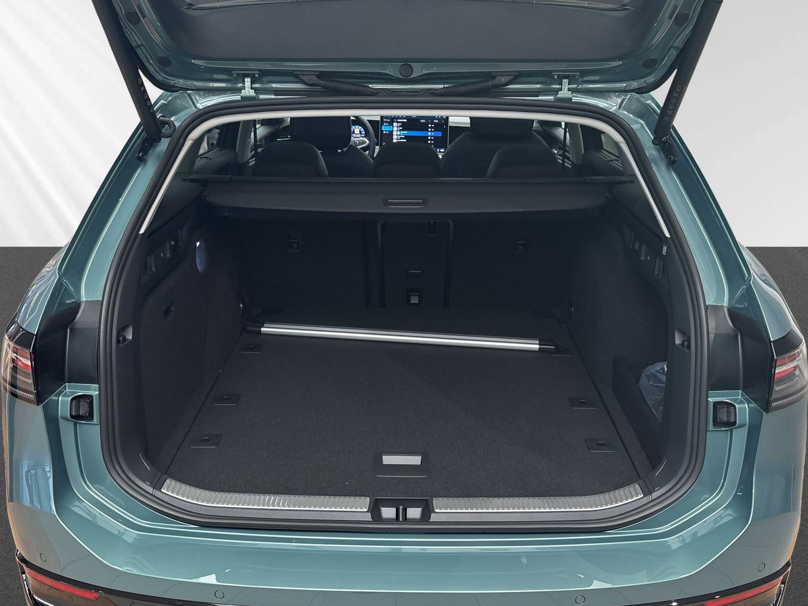 Passat Elegance 2,0 l TDI AHK+Assist+Pano(voll)