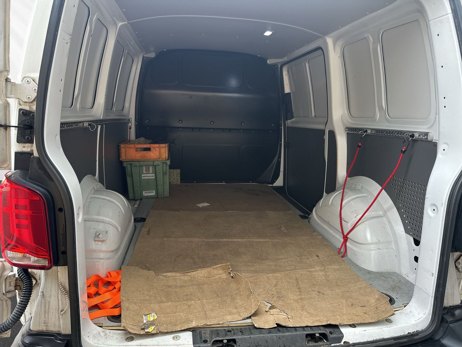 T6.1 Kasten kurzer Radstand