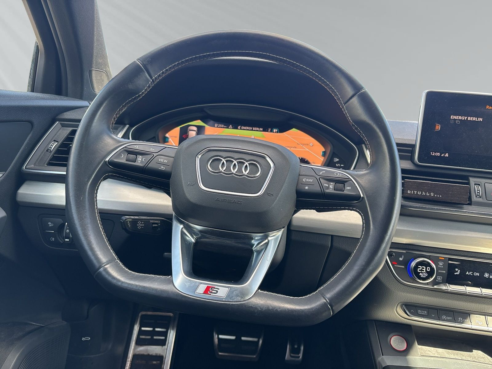 SQ5 SUV TDI 255(347) kW(PS) tiptronic 8-stufig