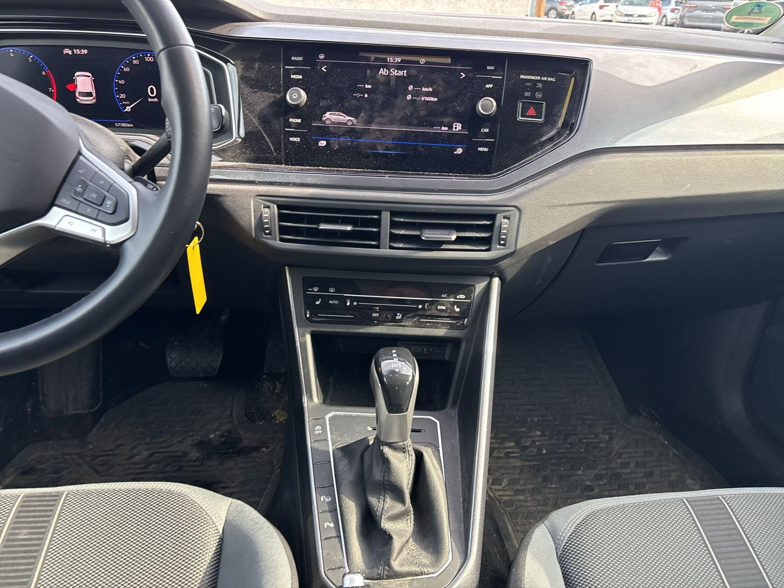 Polo Style Automatik 110PS Klima LED LM Regensen