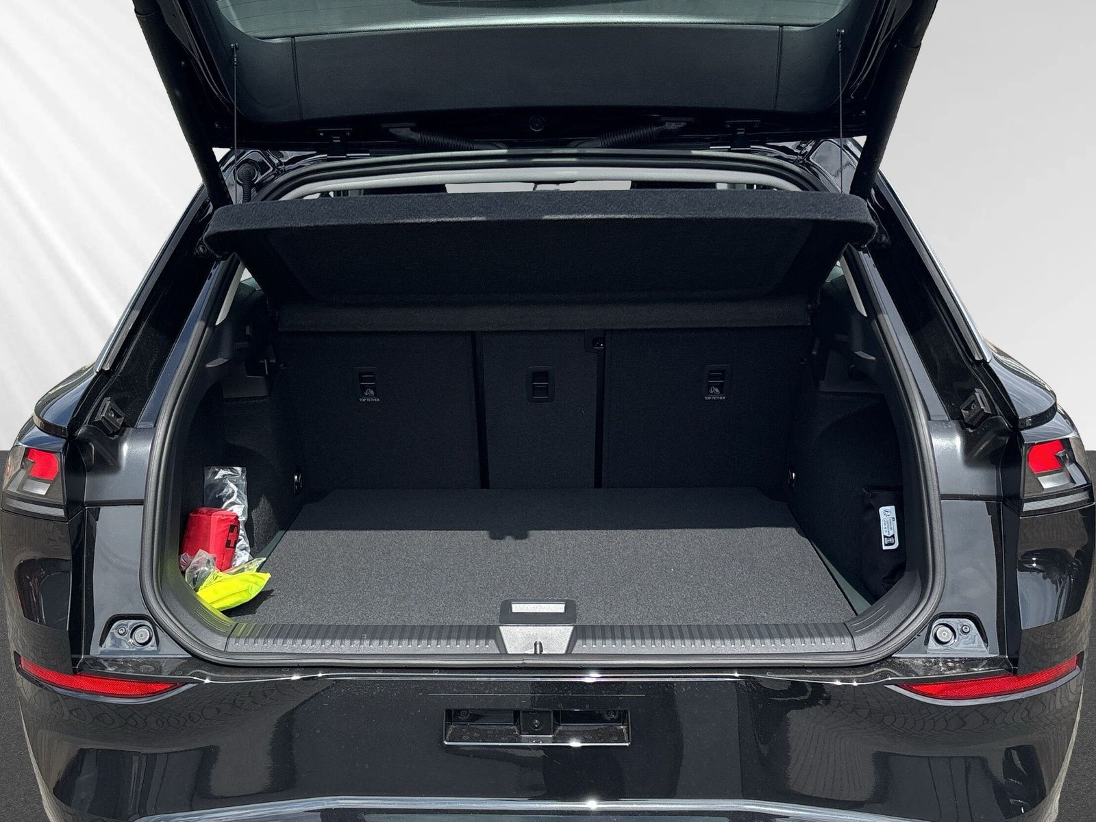 T-Roc Style 1.5 l eTSI OPF 110 kW (150 P S) 7-Gang-Doppelkupplungsgetriebe DSG