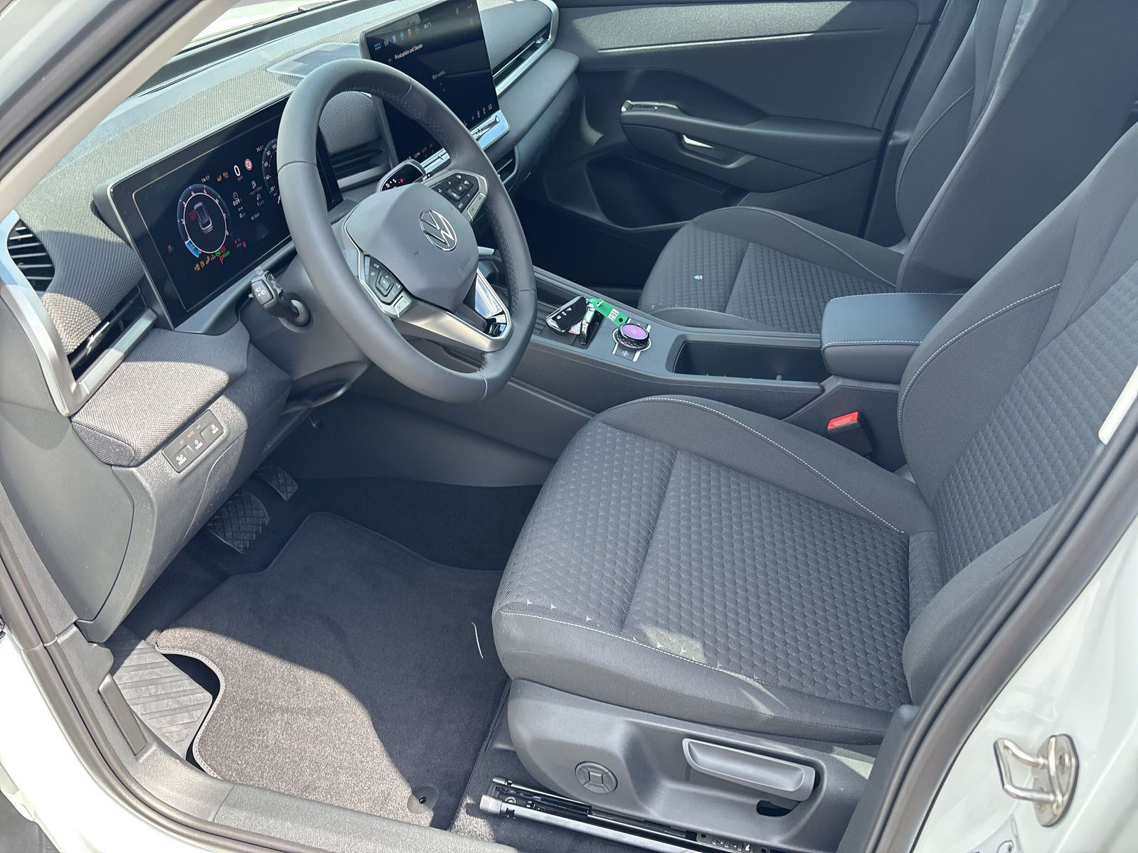 T-Roc Life 1.5 l eTSI OPF 85 kW (116 PS) 7-Gang-Doppelkupplungsgetriebe DSG