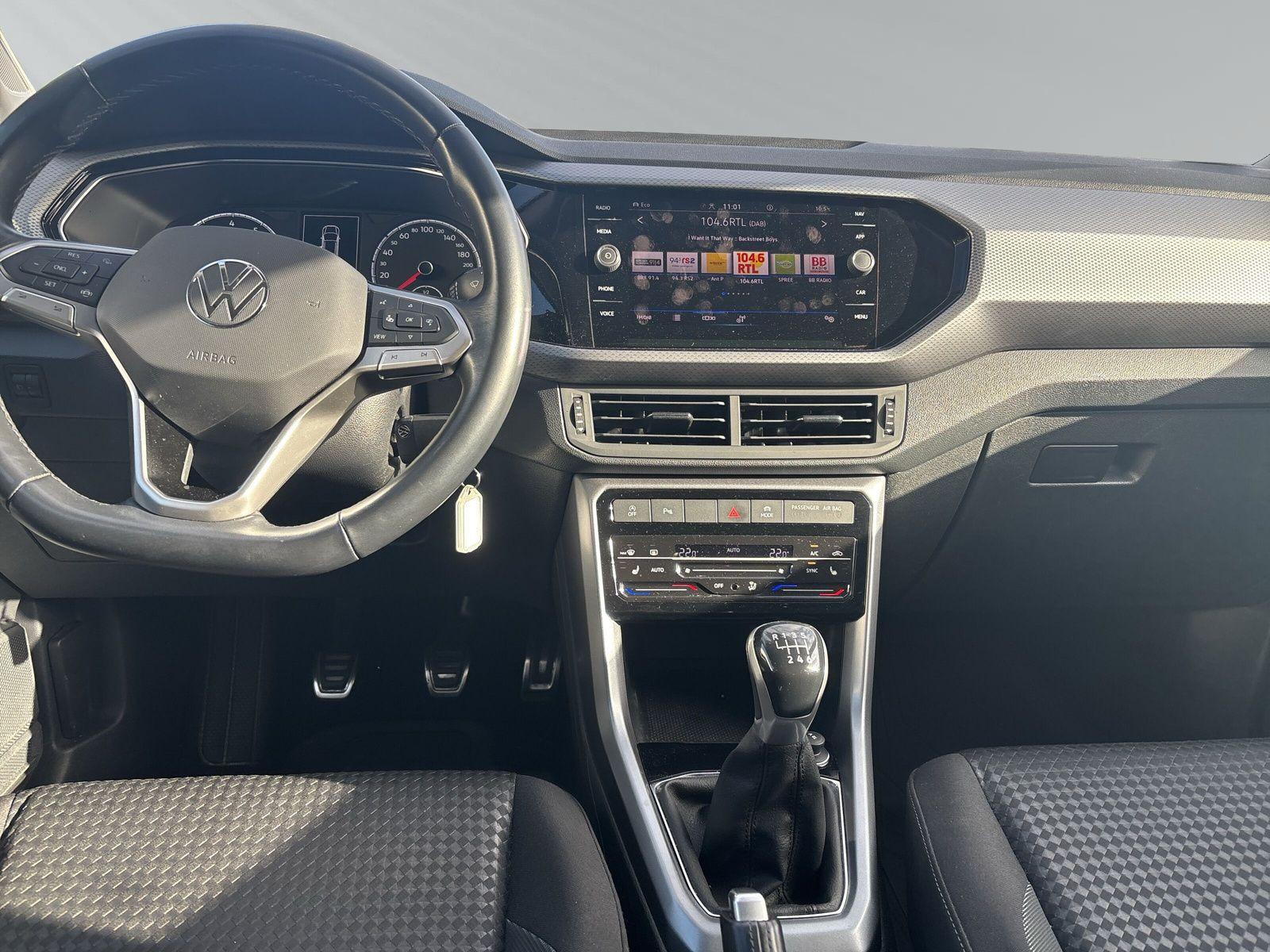 T-Cross ACTIVE *Navi+WiFi+GJ Reifen+Garantie+5.G