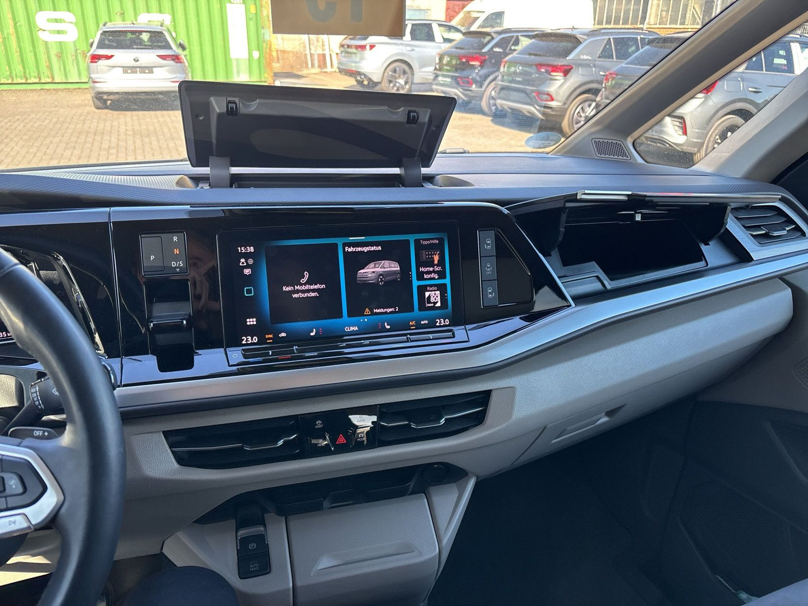 Multivan Life AHK/Adap Fahrw/AssistPaket/Busines