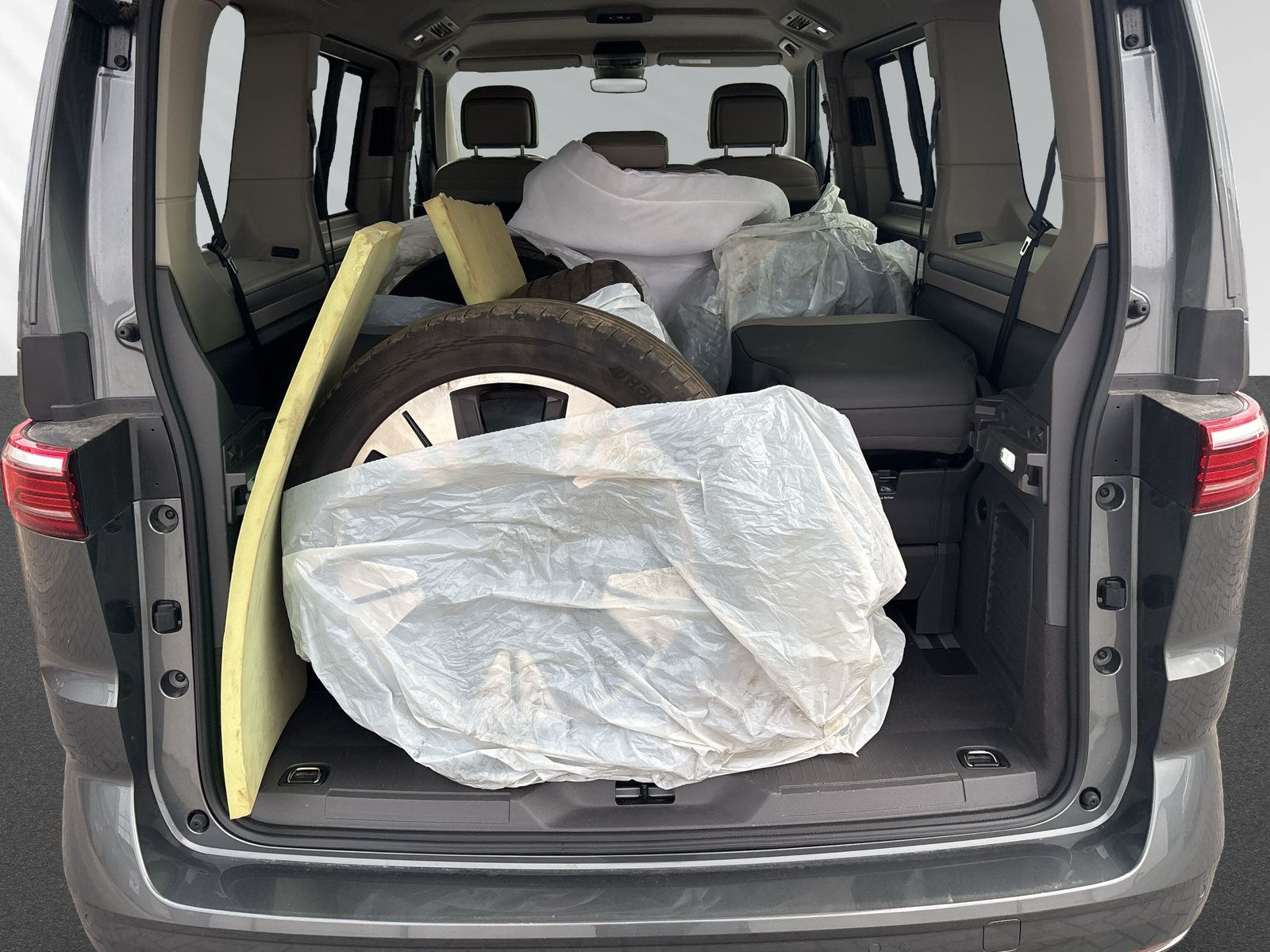 Multivan Life 2,0 TDI / Anhäng. / 360 Grad Kamera / Matrix LED