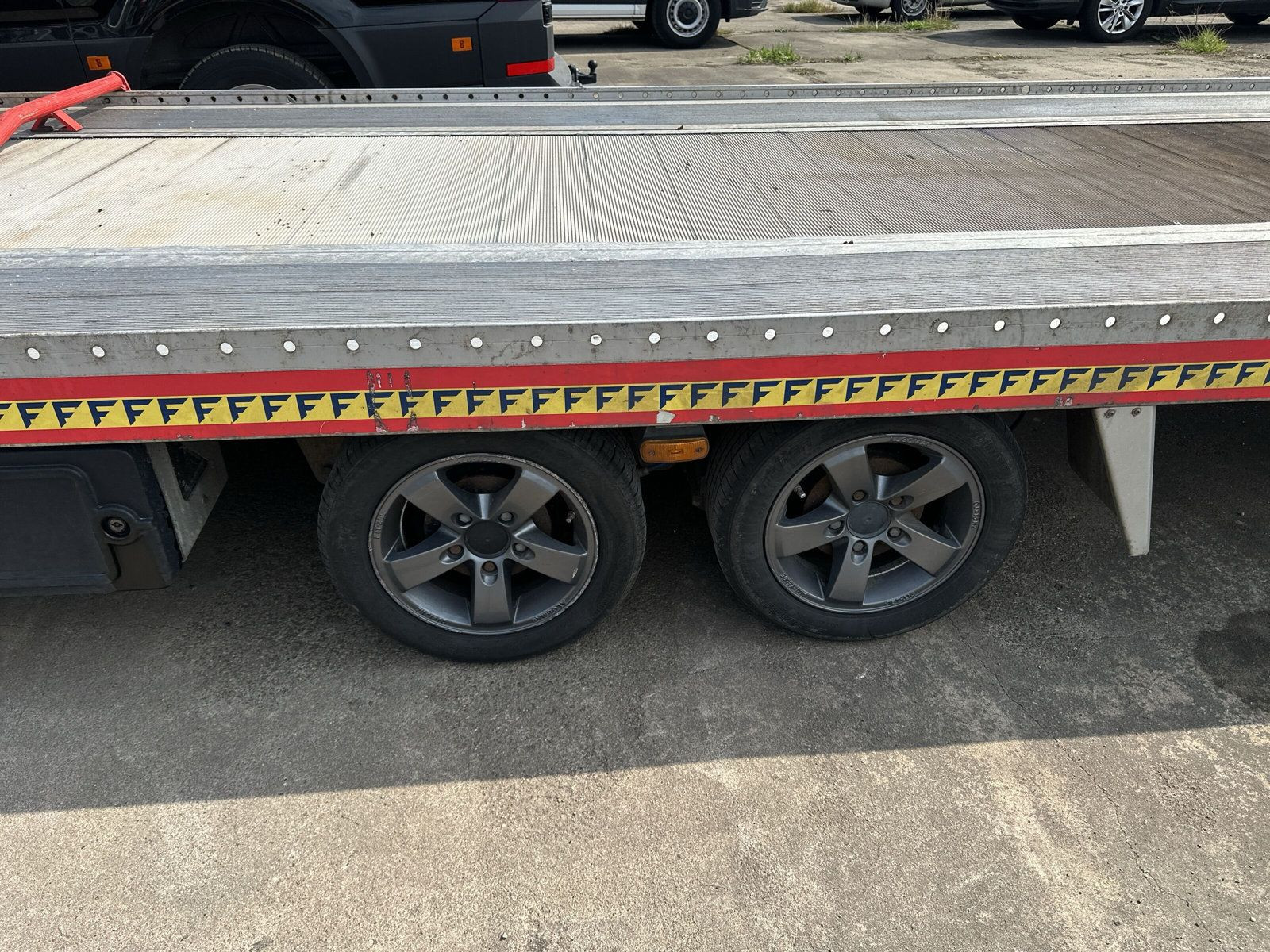 Autotransporter / Abschleppfahrzeug / Seilwinde uvm.