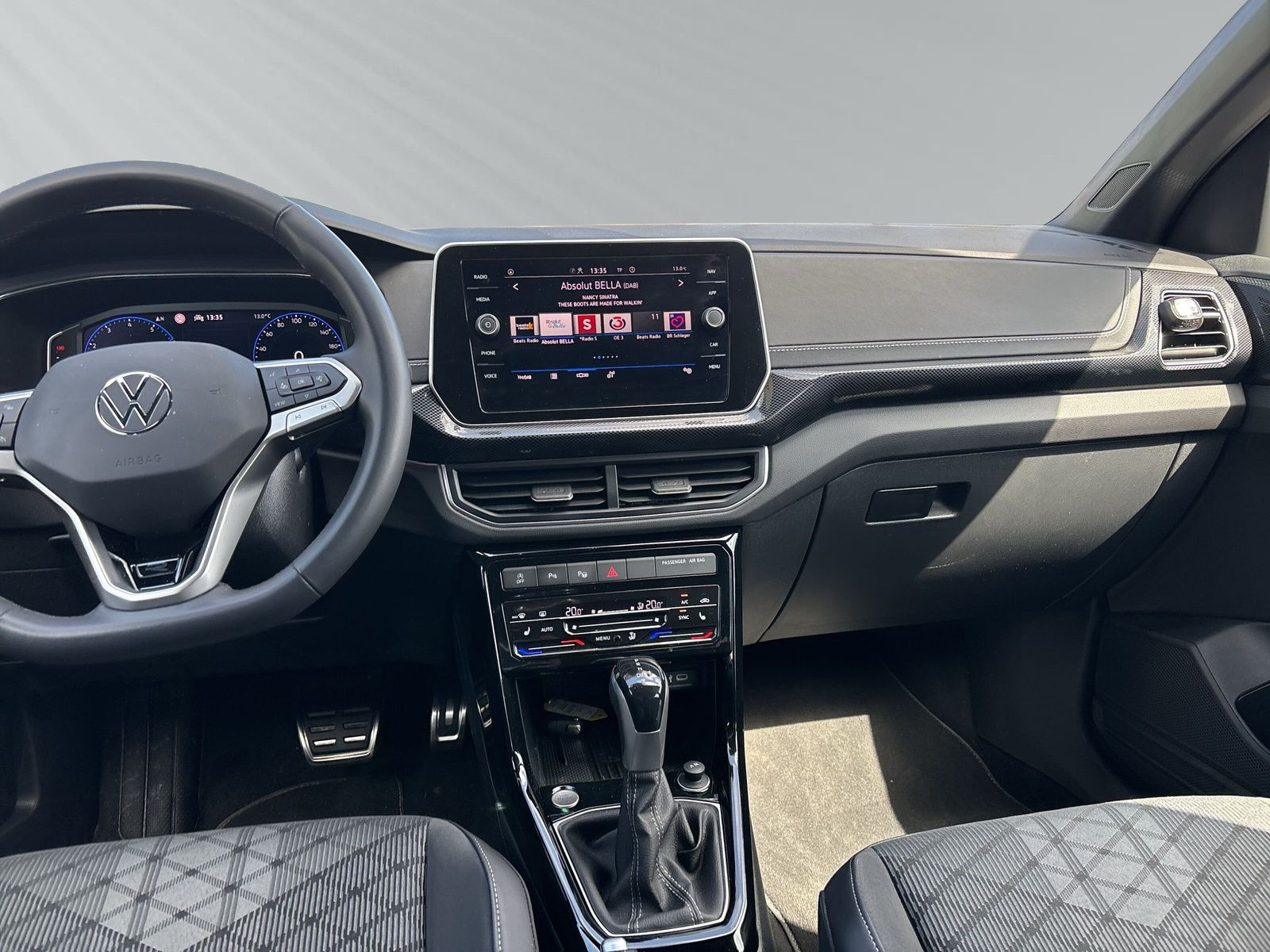 T-Cross R-Line (ehm UPE:43090) AHK IQ Drive RFK