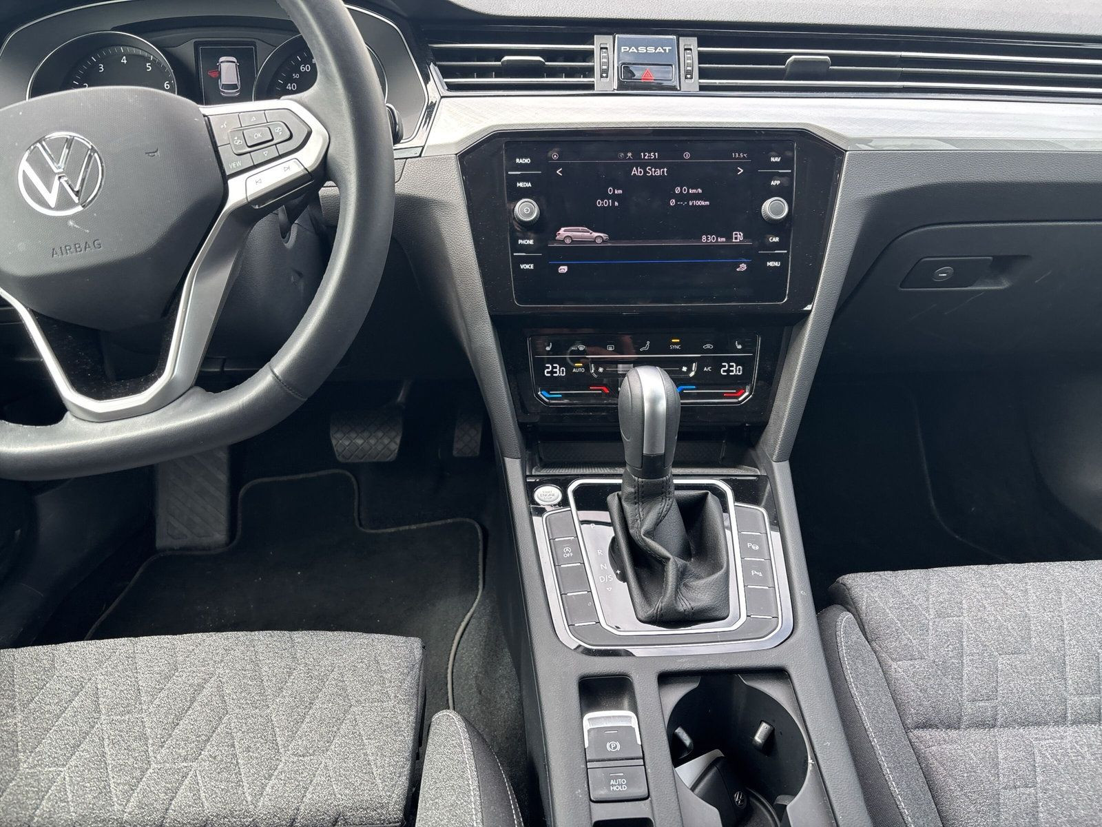 Passat Variant BusinessIQ DriveLight PremiumWiRä