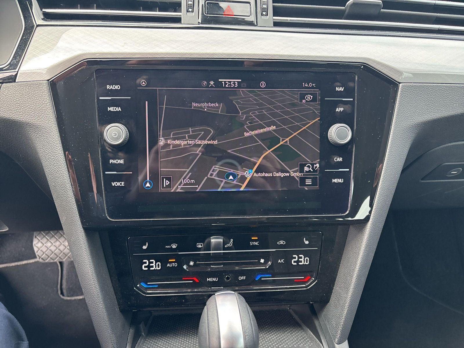 Passat Variant BusinessIQ DriveLight PremiumWiRä