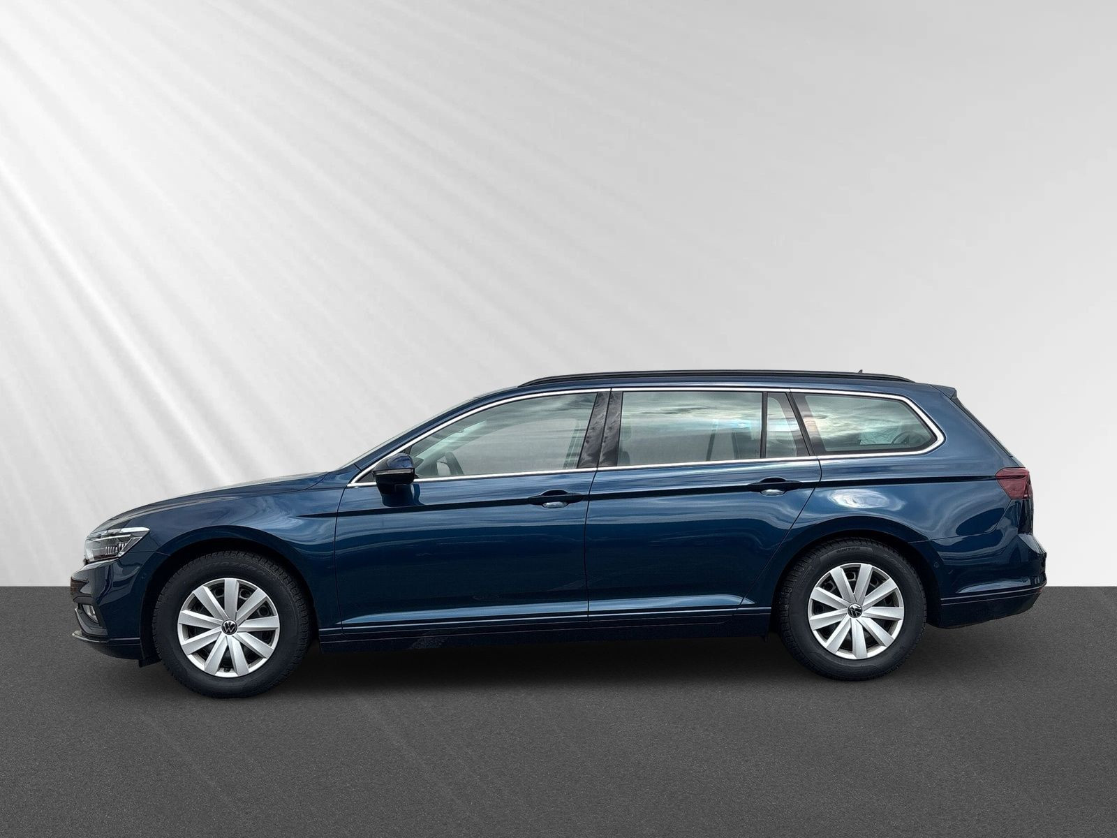 Passat Variant BusinessIQ DriveLight PremiumWiRä