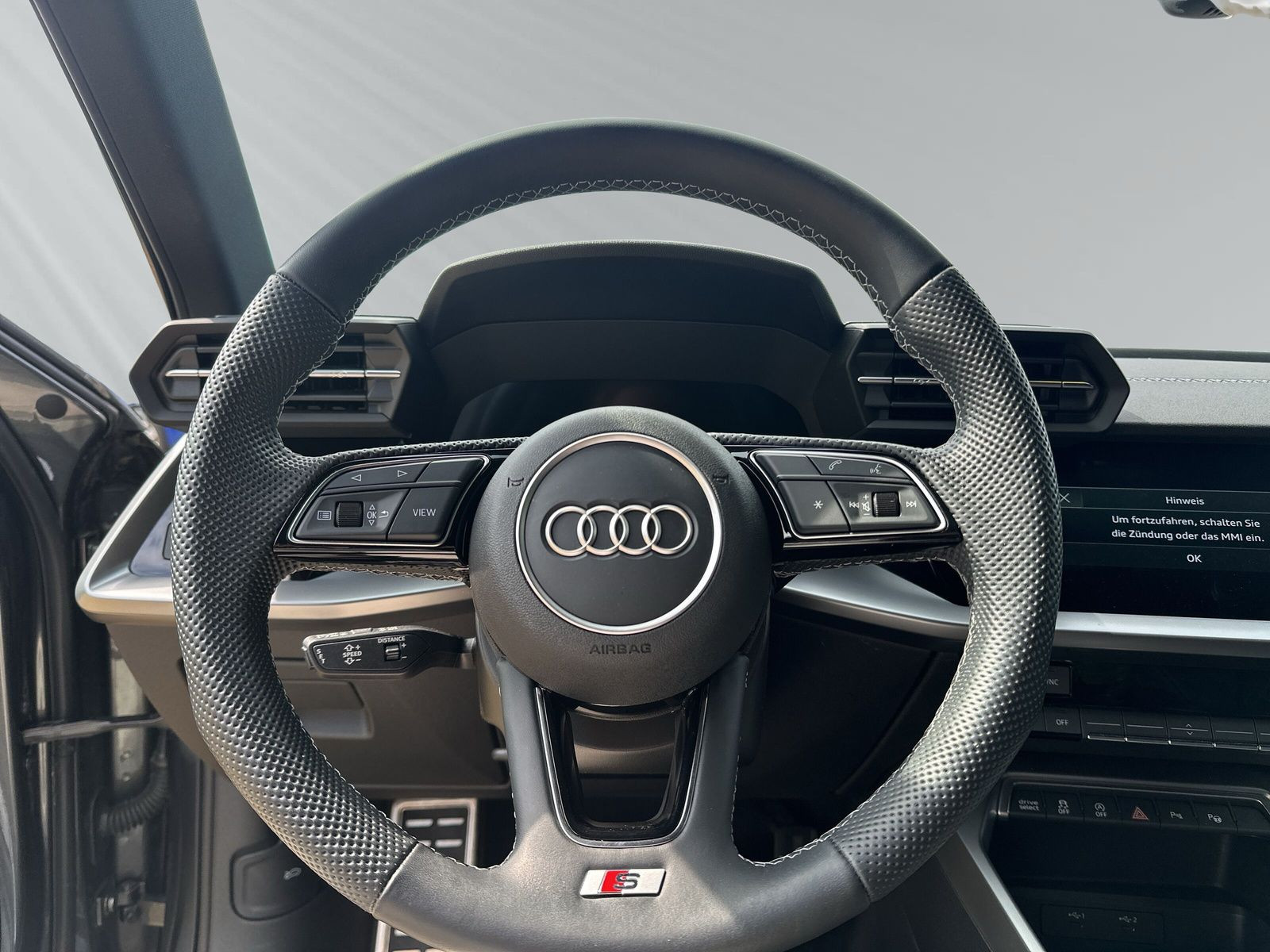 S3 Sportback TFSI 228(310) kW(PS) S tronic