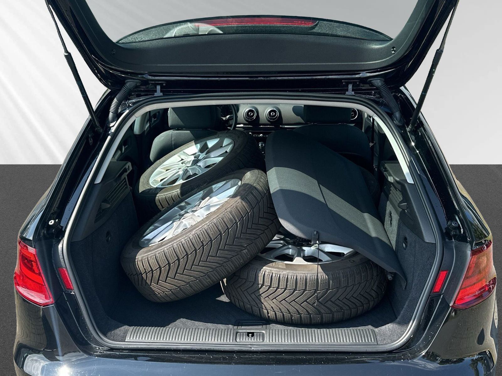 A3 Sportback Attraction 2.0 TDI 110(150) kW(PS) S tronic