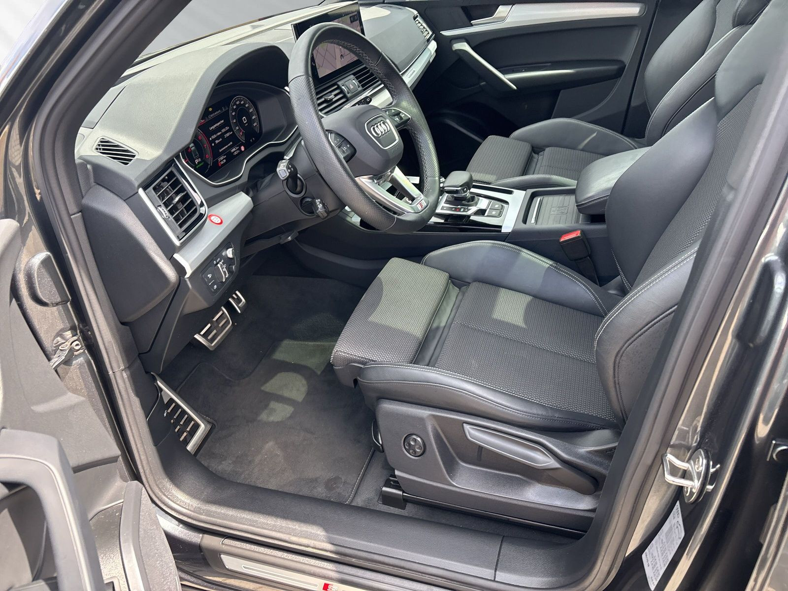 Q5 Sportback S line business 40 TFSI quattro 150(204) kW(PS) S tronic